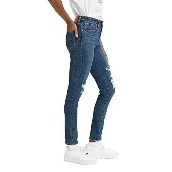 Levi's Women's 721 High Rise Skinny Jeans, Lapis Longing (Waterless) - Picture 3 of 8